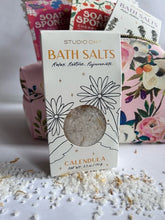 Load image into Gallery viewer, Calendula Scented Bath Salts